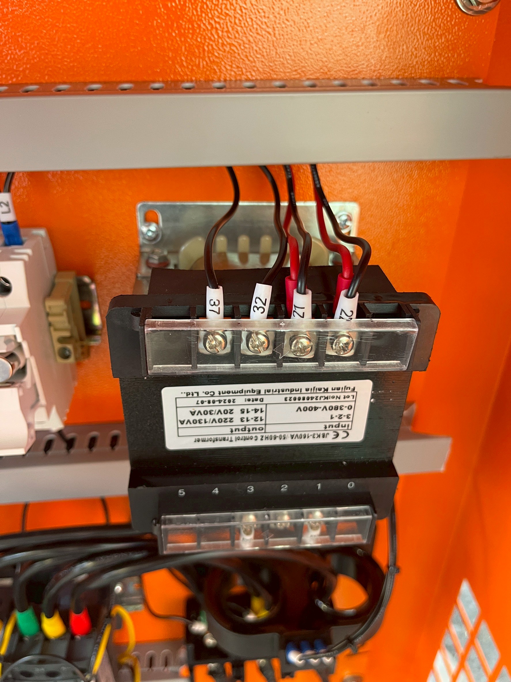 line_oa_chat_250721_110047_group_8