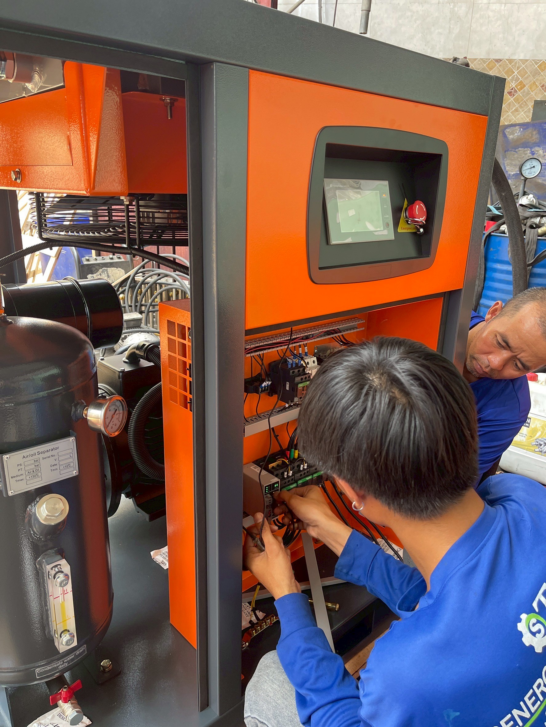 line_oa_chat_250721_110054_group_6